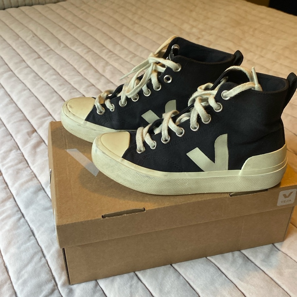 Veja Black and Cream High-Top Sneakers